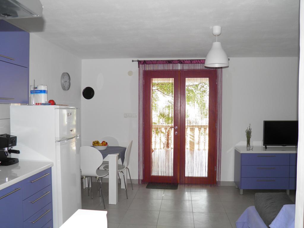 Apartments Zen Maslenica Quarto foto