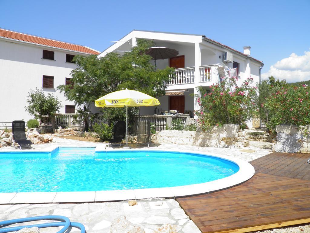 Apartments Zen Maslenica Quarto foto